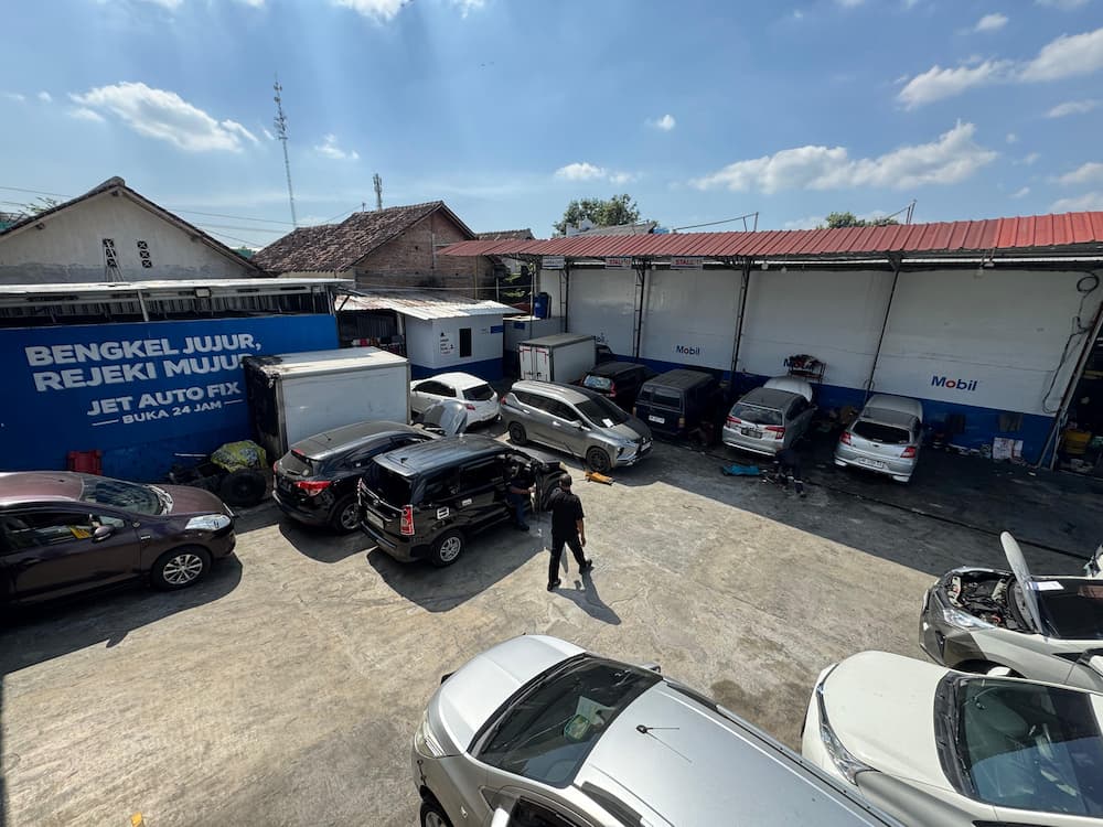 Area Utama Bengkel Beres