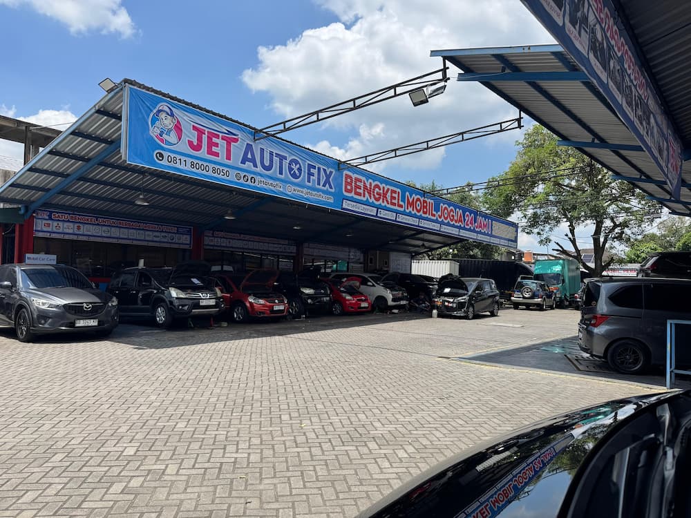 Aktivitas Service